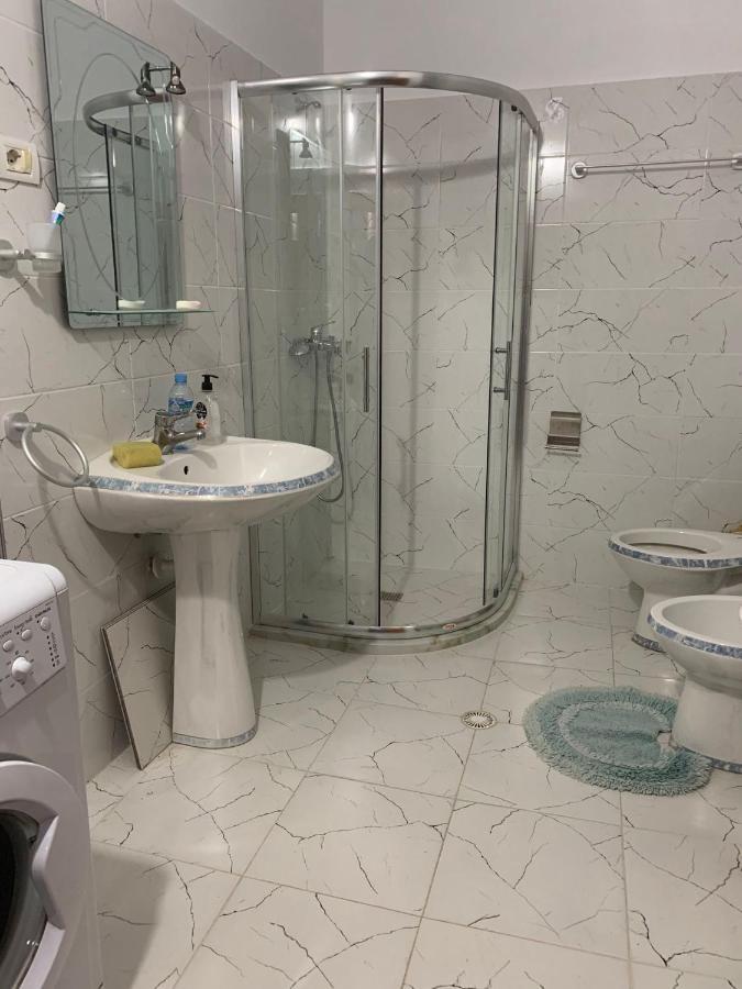 Apartement City Center بيرات المظهر الخارجي الصورة